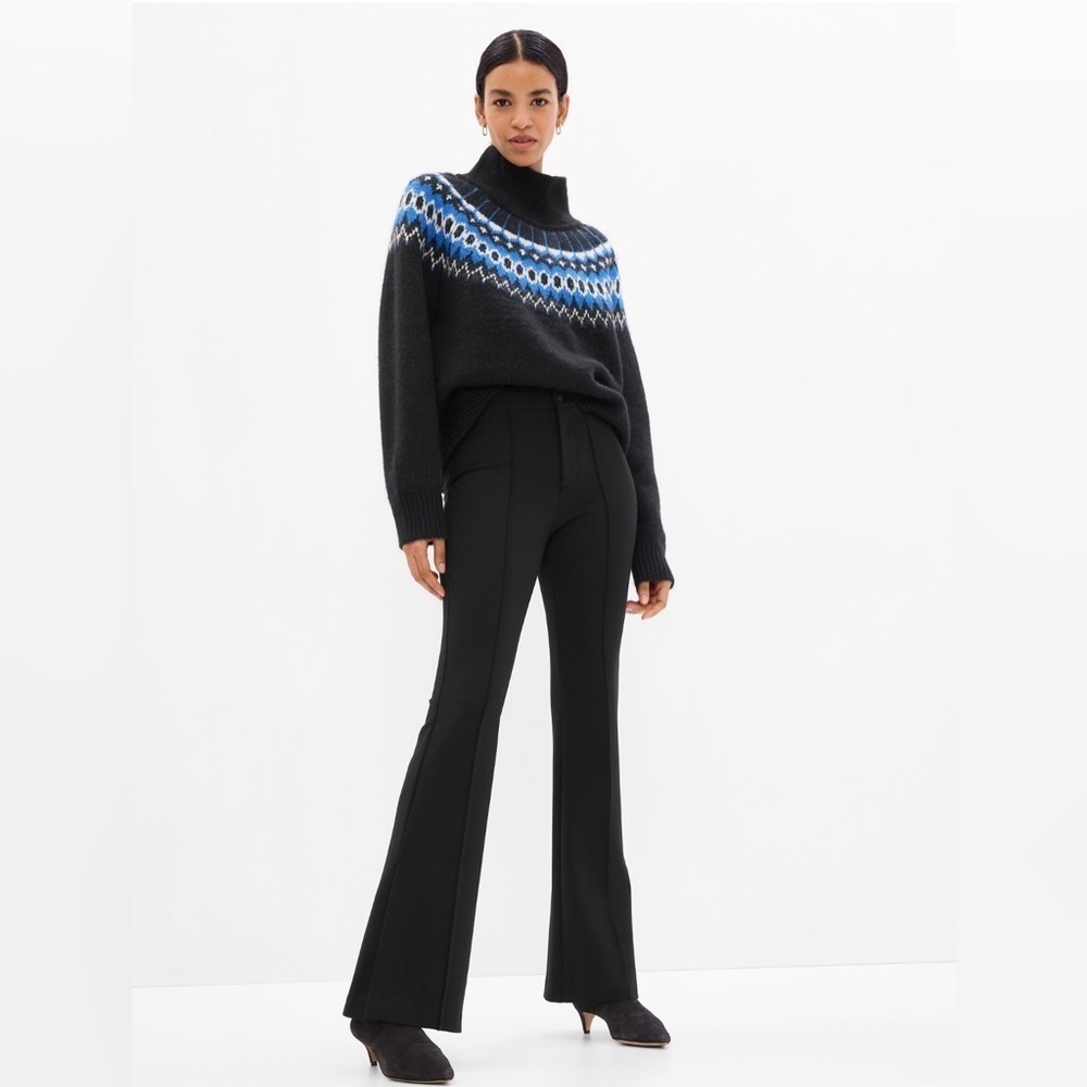 NWT! GAP Black High Rise Ponte Split Flare Pants - Size 10  🩷